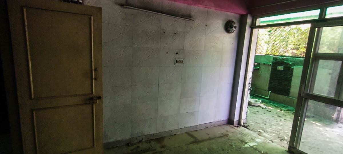 Property Photos 8
