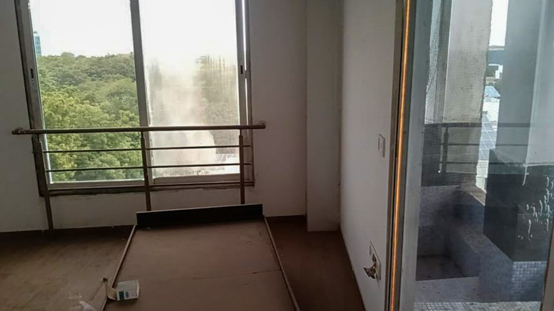 Property Photos 8