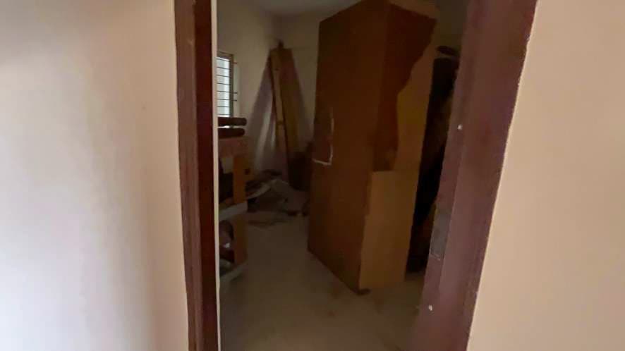 Property Photos 12
