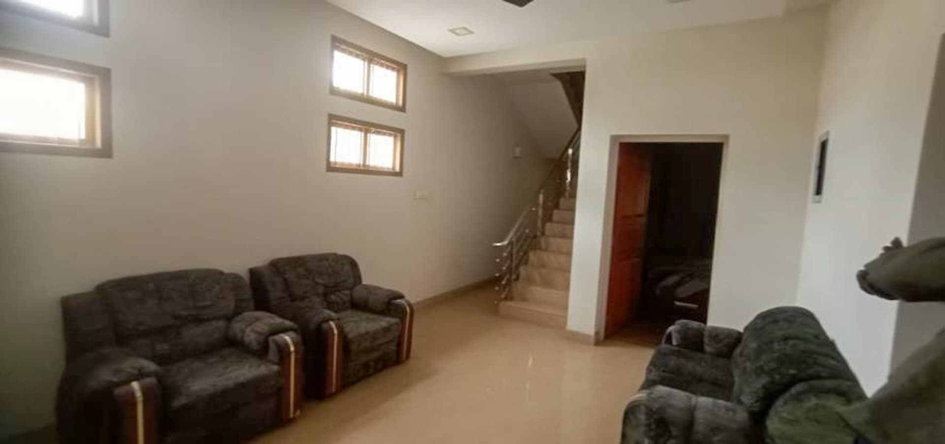 Property Photos 9