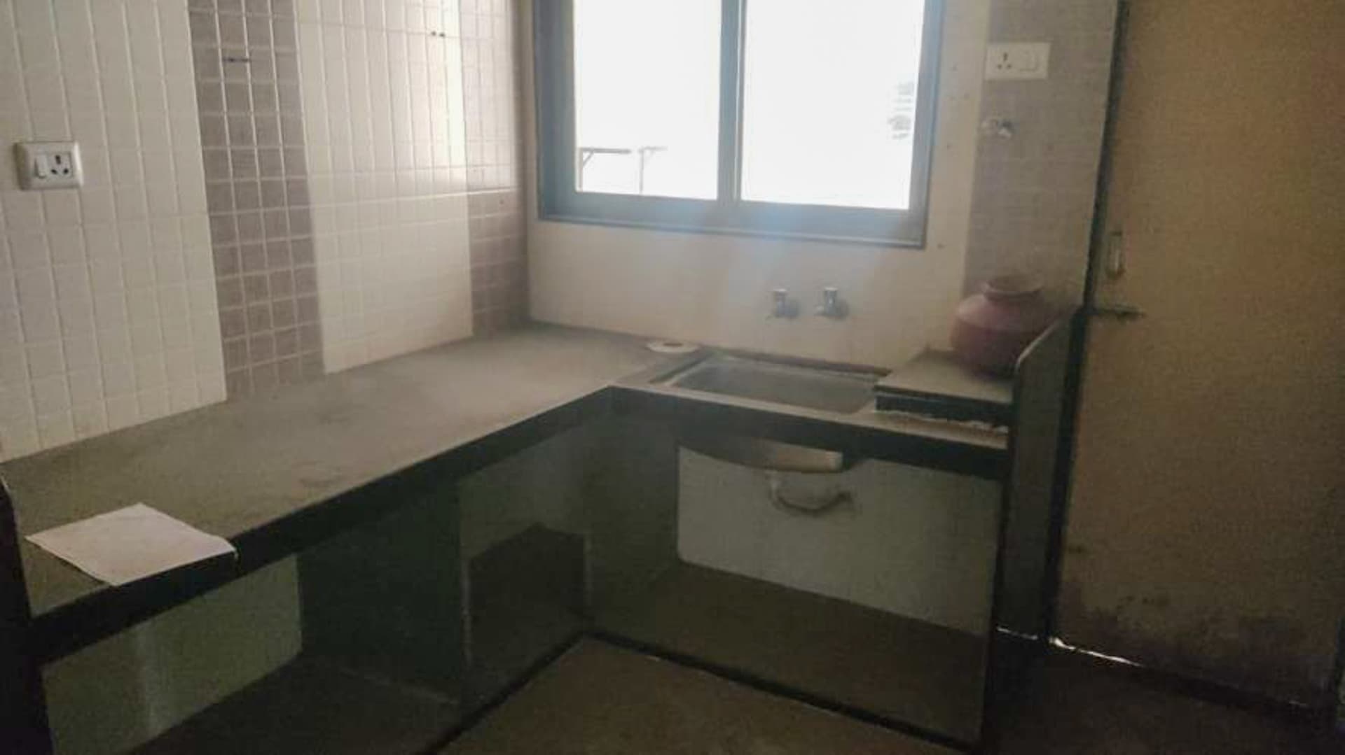 Property Photos 8