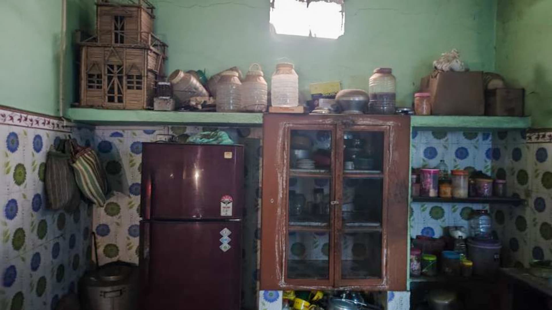 Property Photos 6