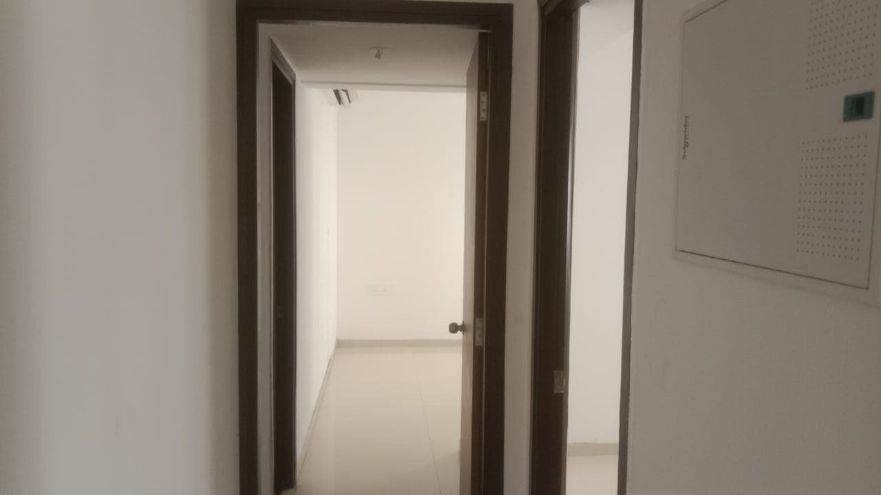 Property Photos 18