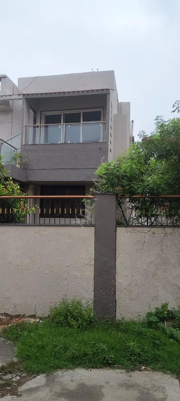 Property Photos 27