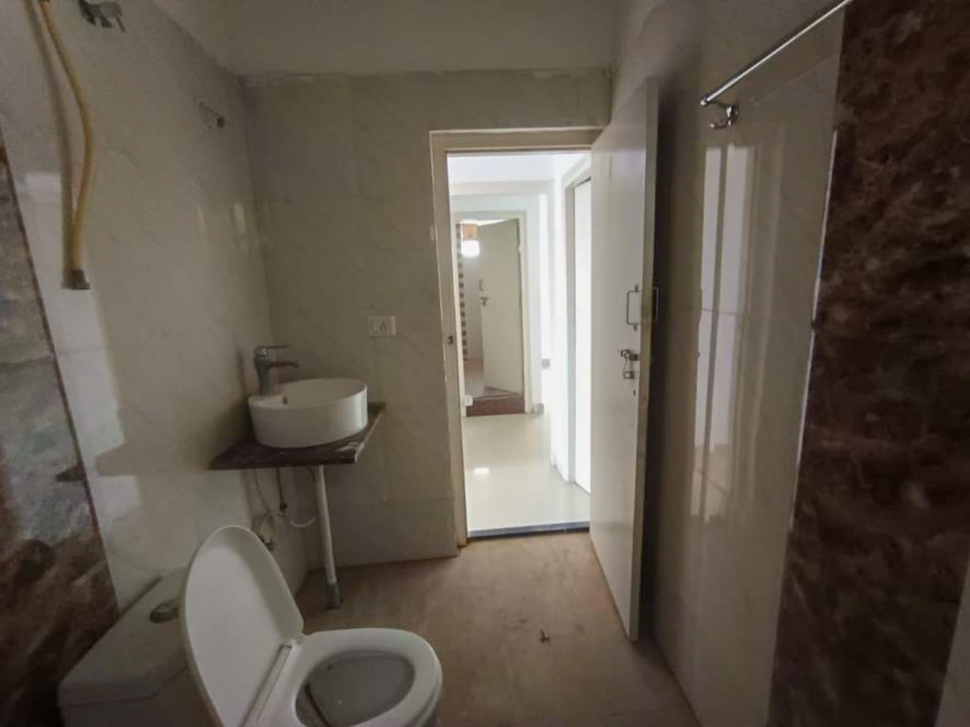 Property Photos 23