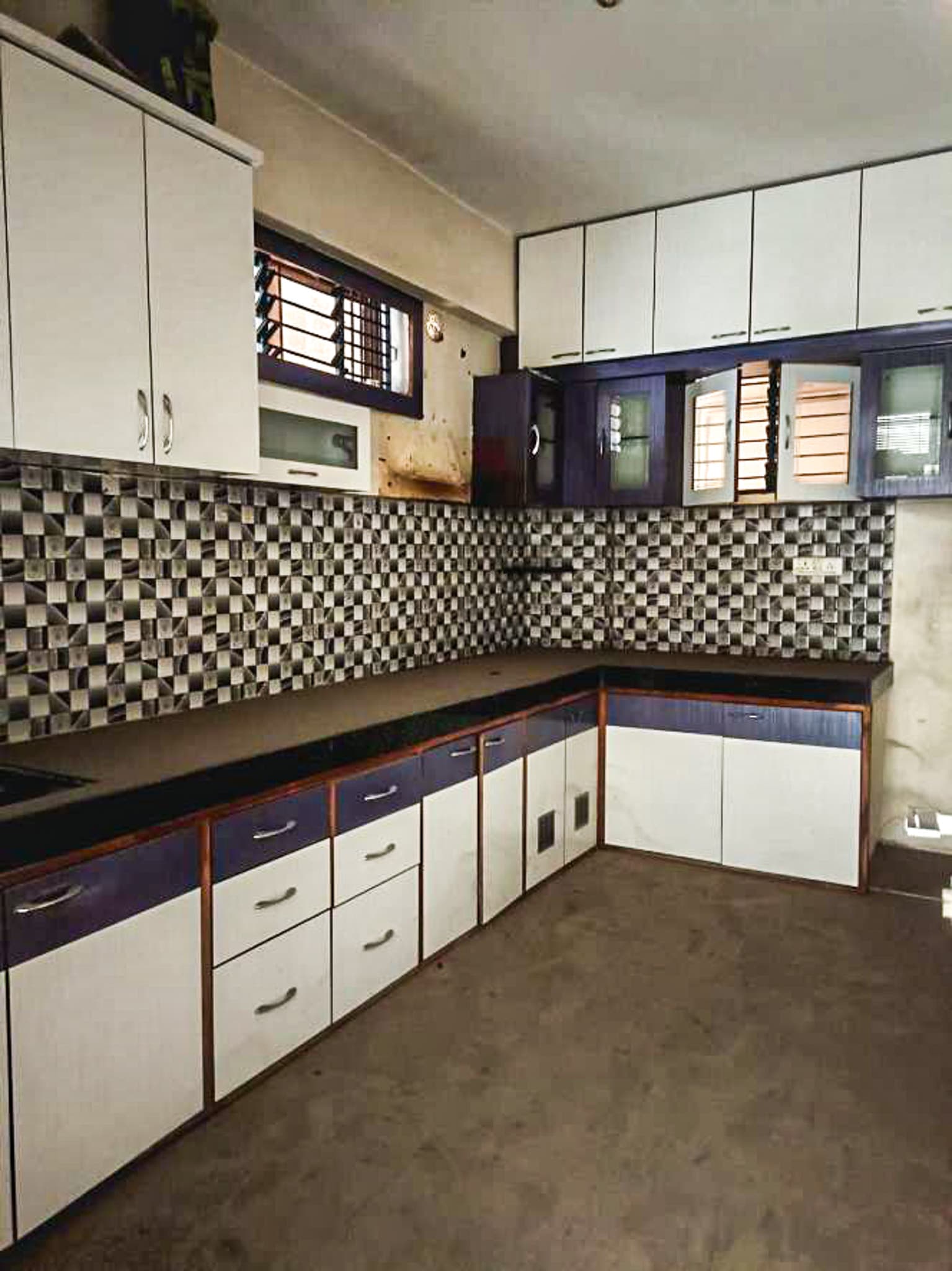 Property Photos 5