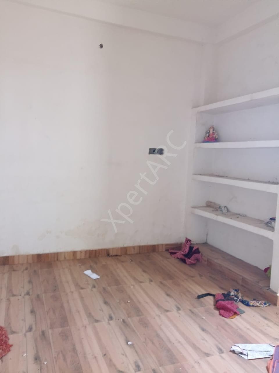 Property Photos 8