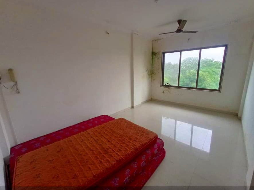 Property Photos 9