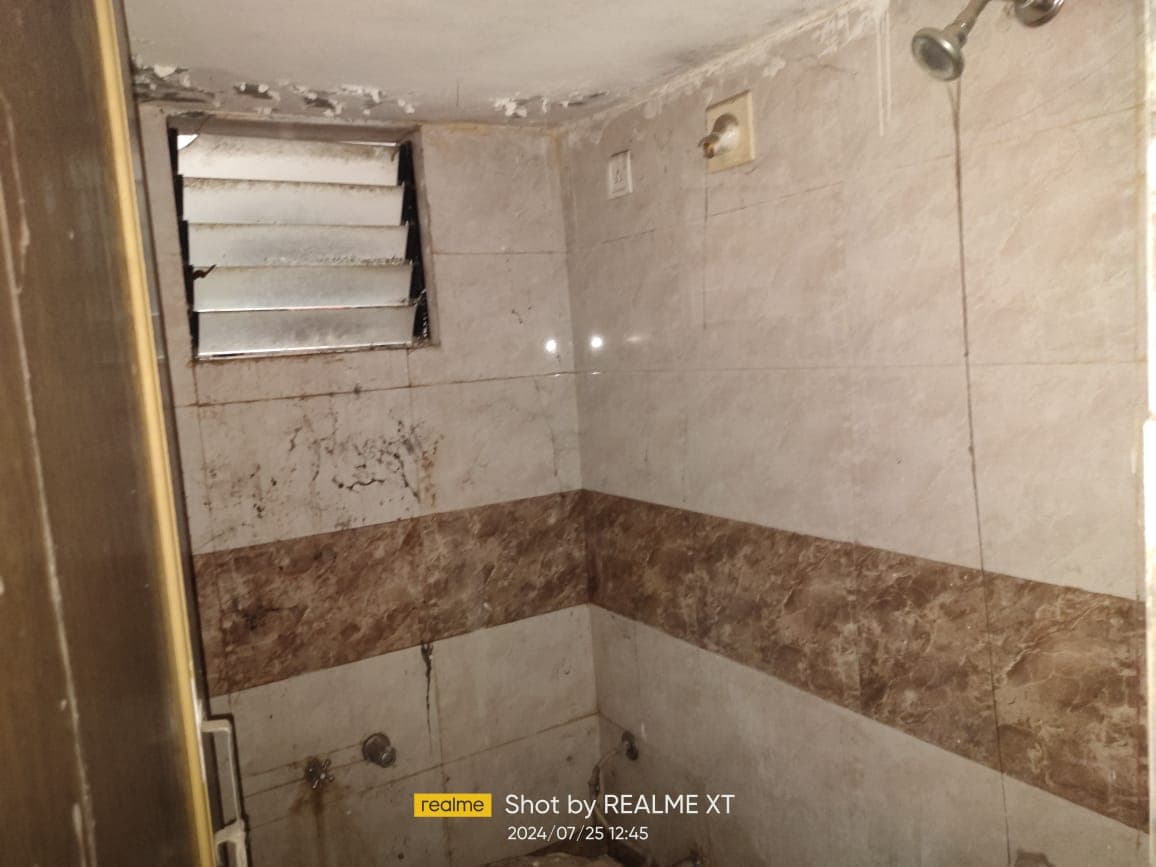 Property Photos 8