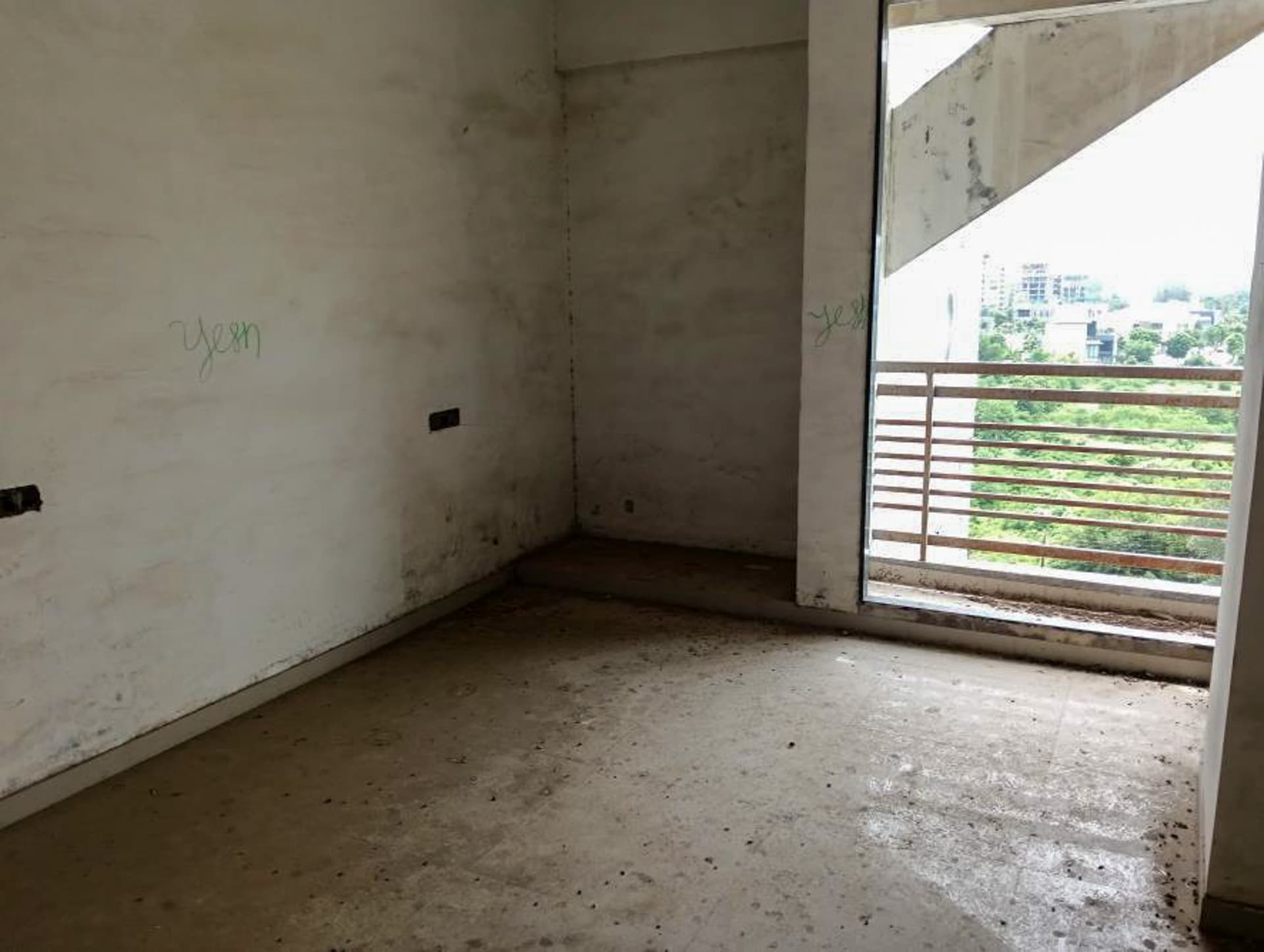 Property Photos 8