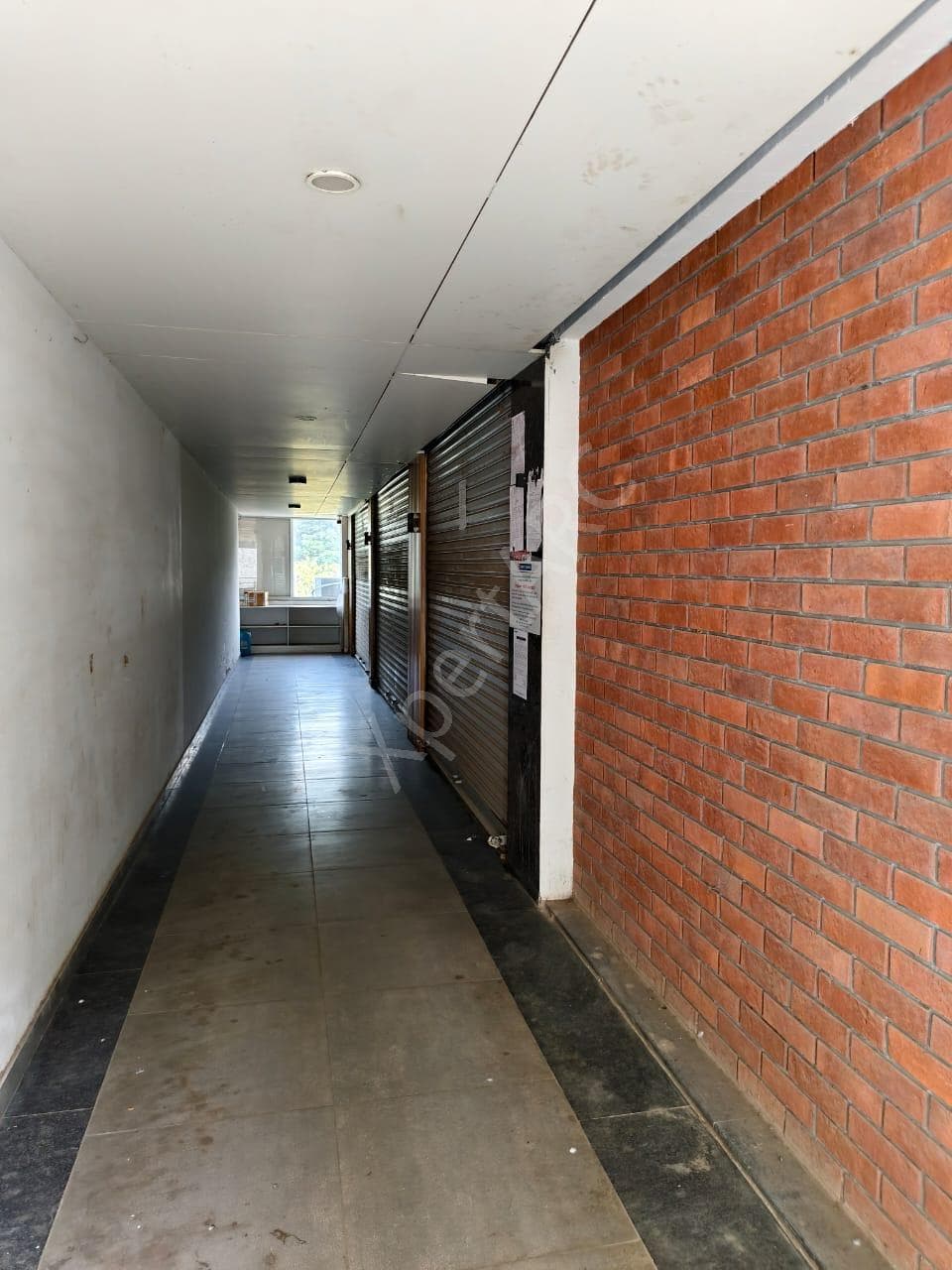Property Photos 16