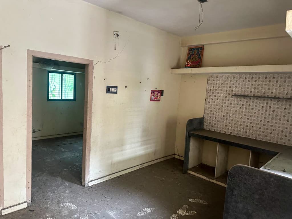 Property Photos 17