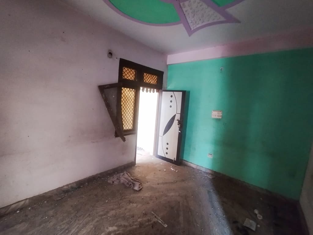 Property Photos 4
