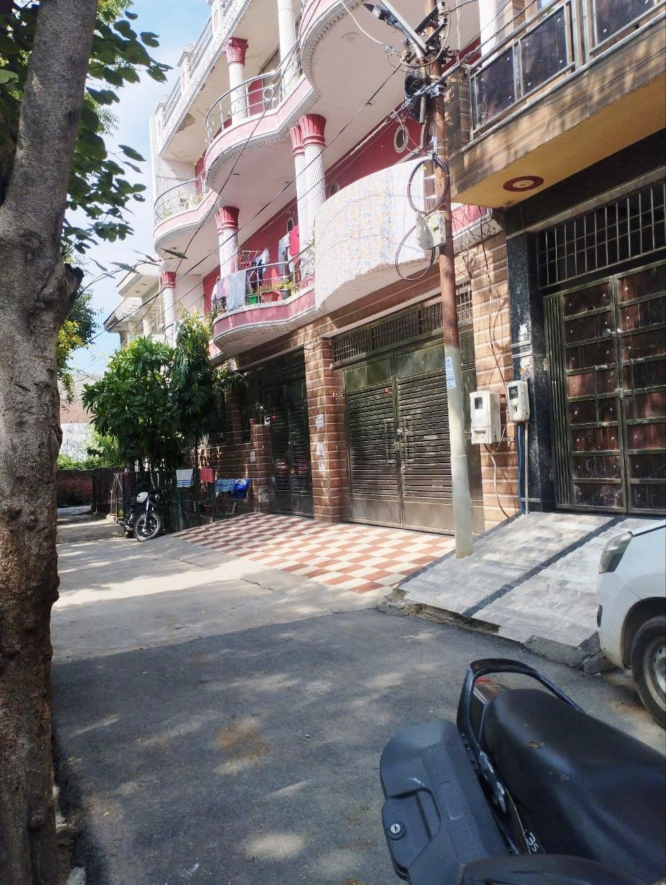 Property Photos 1