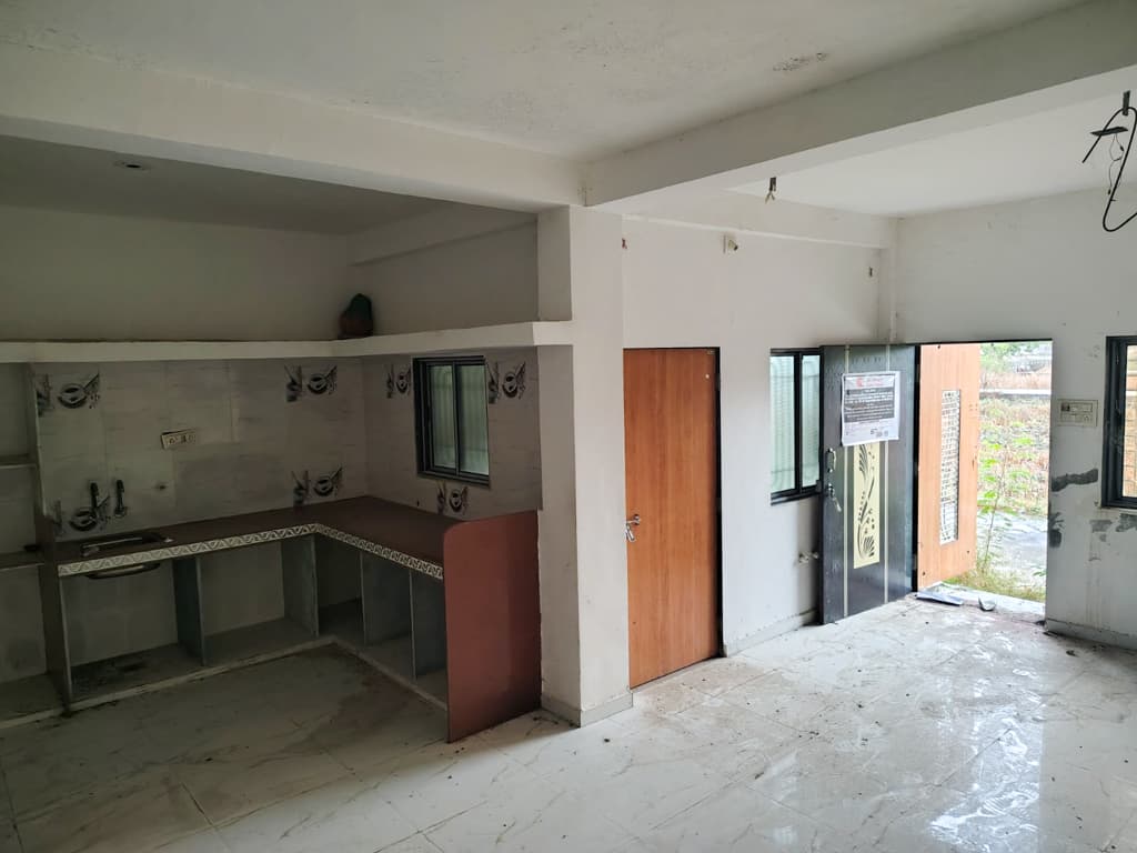 Property Photos 5