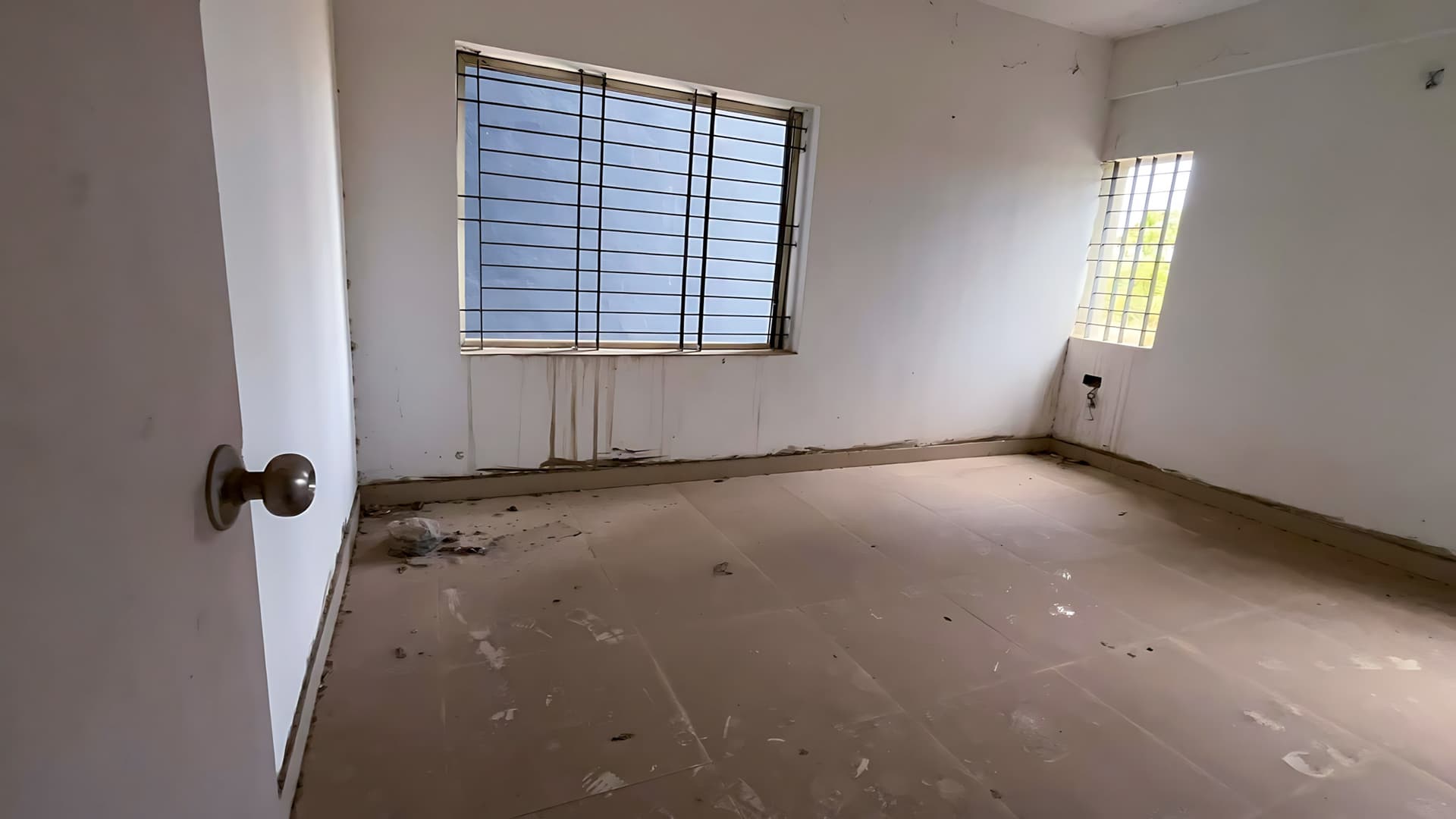 Property Photos 35