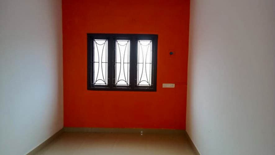 Property Photos 8