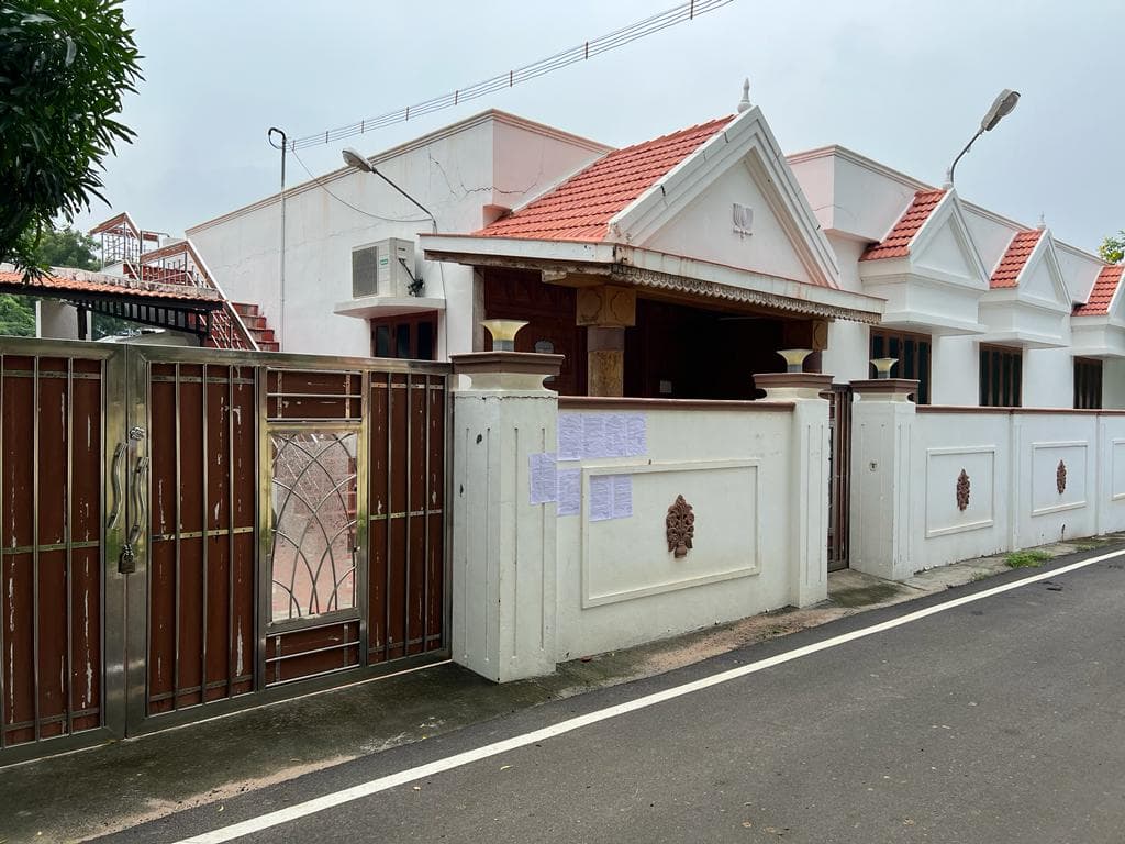Property Photos 1