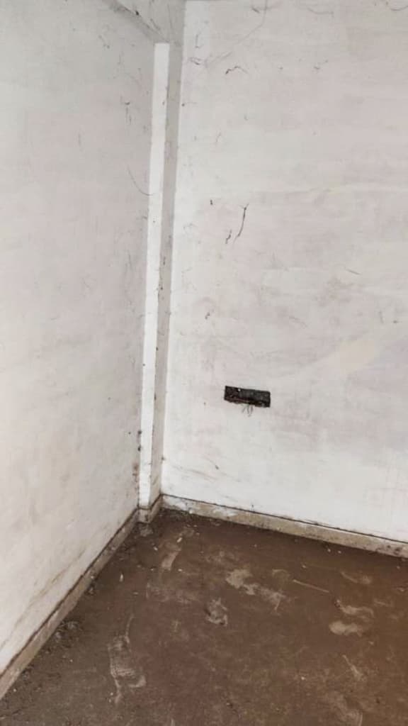 Property Photos 22