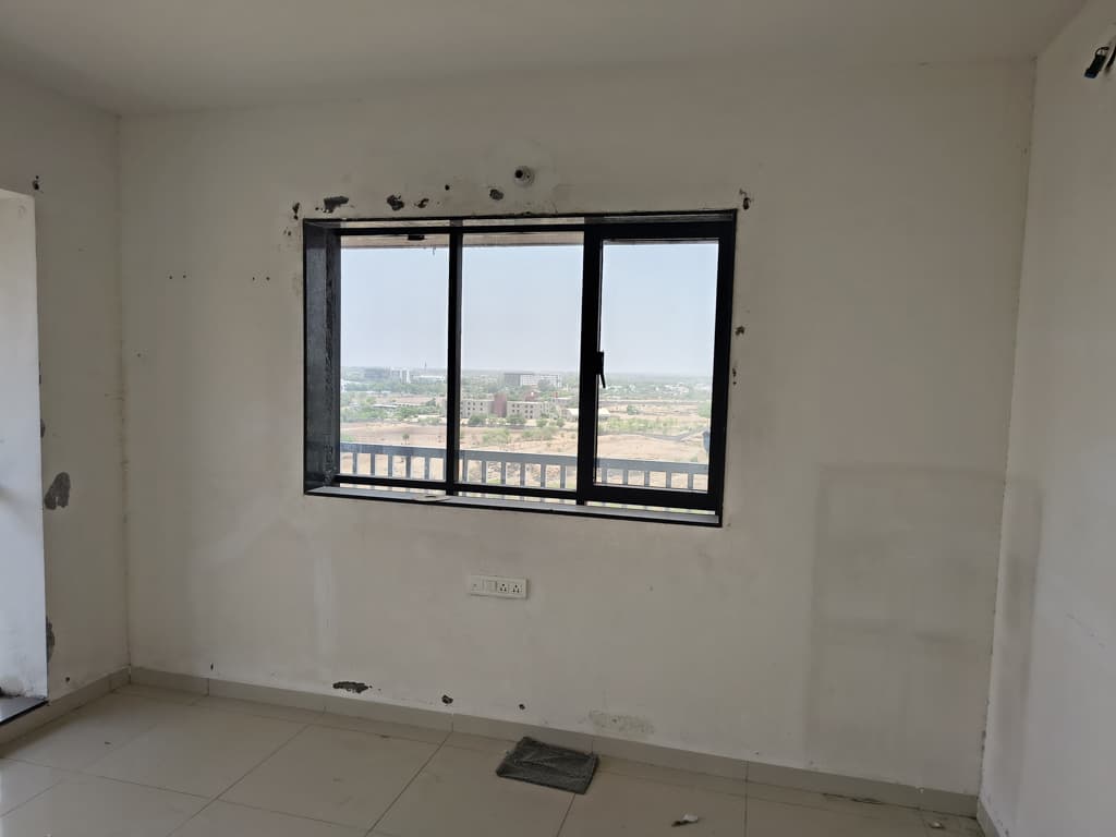 Property Photos 29