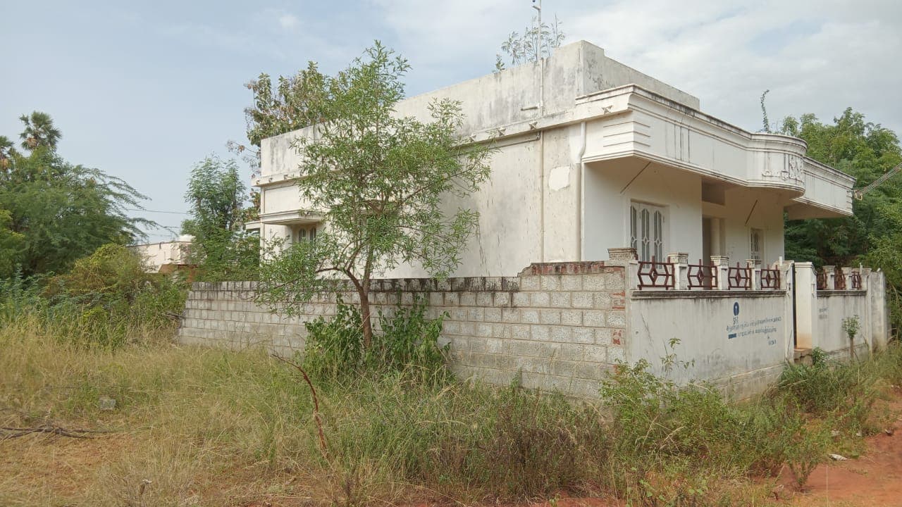 Property Photos 33