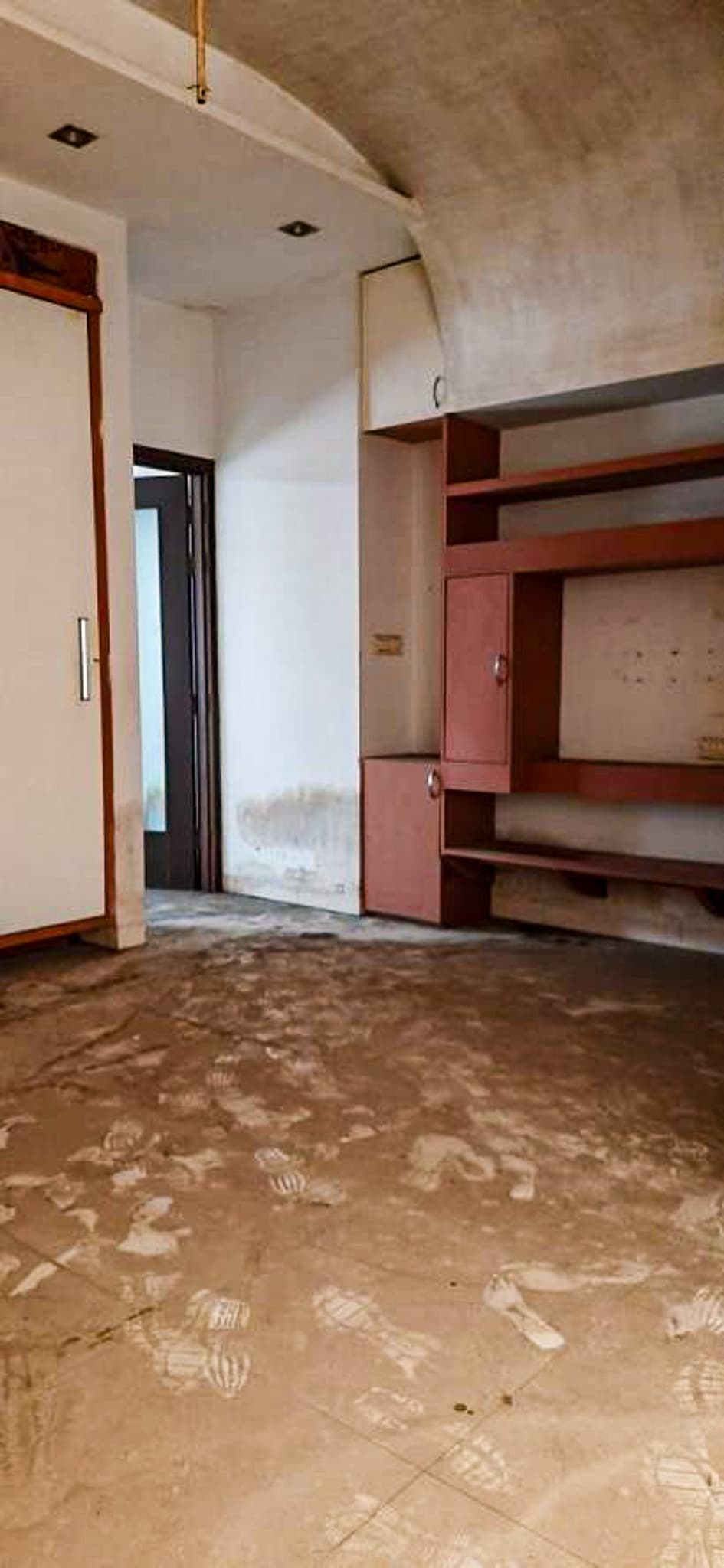Property Photos 7