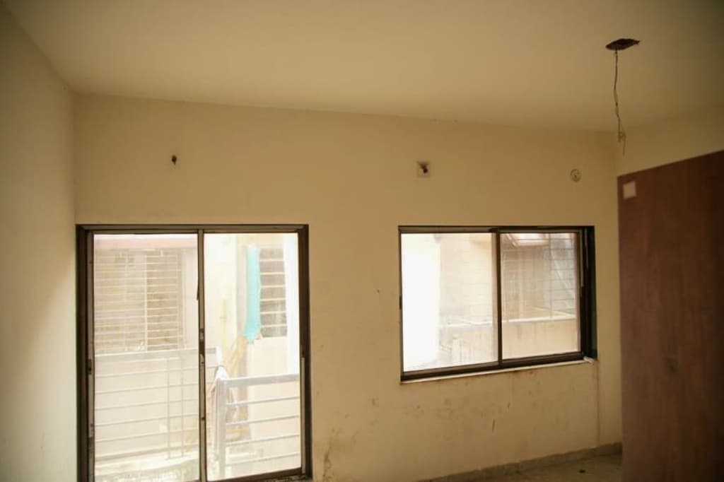 Property Photos 34