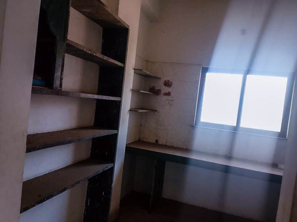 Property Photos 5