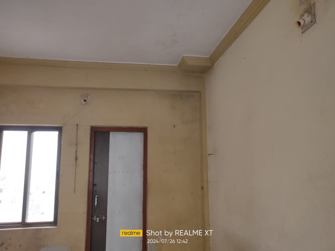 Property Photos 9