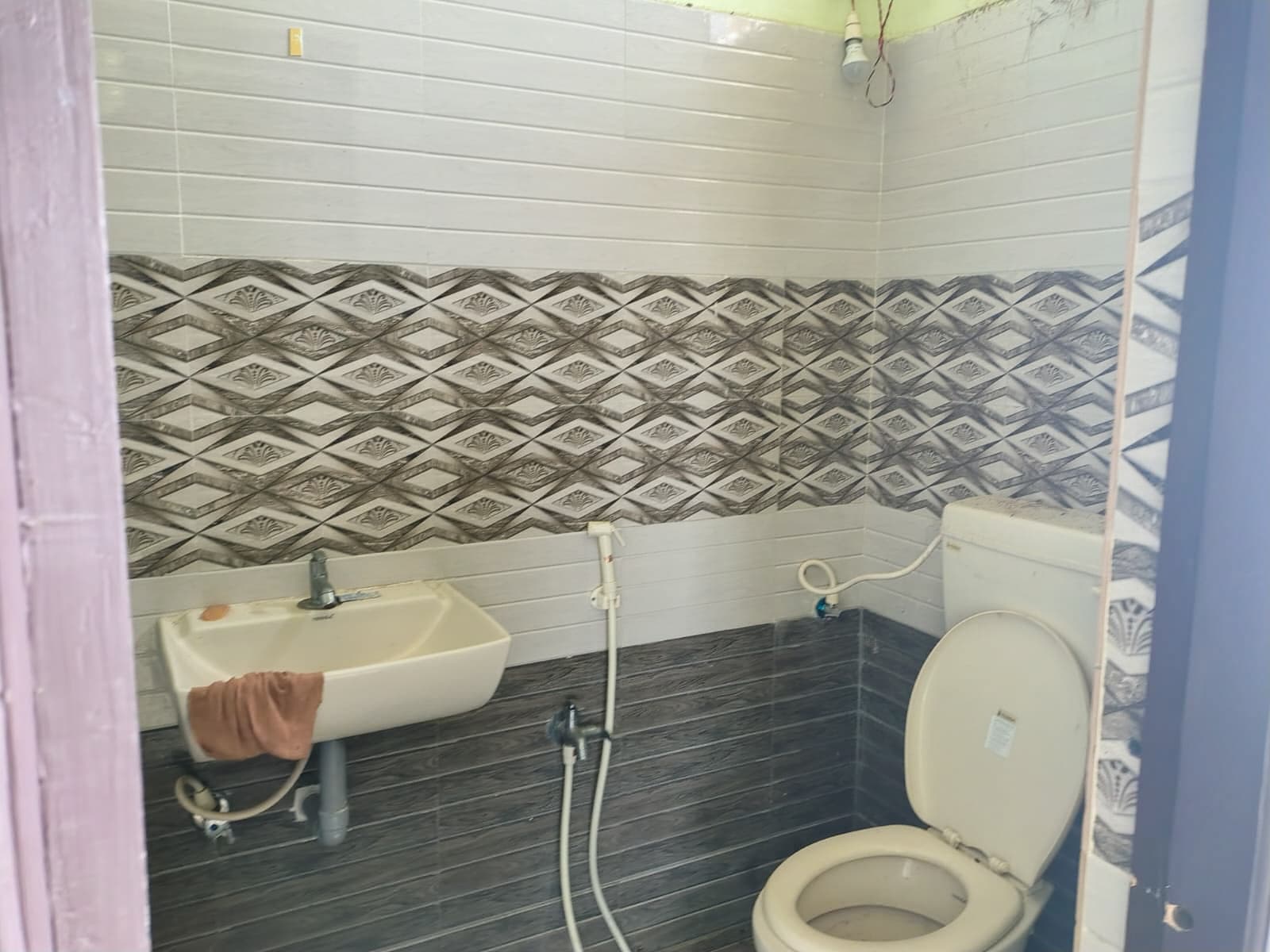 Property Photos 15