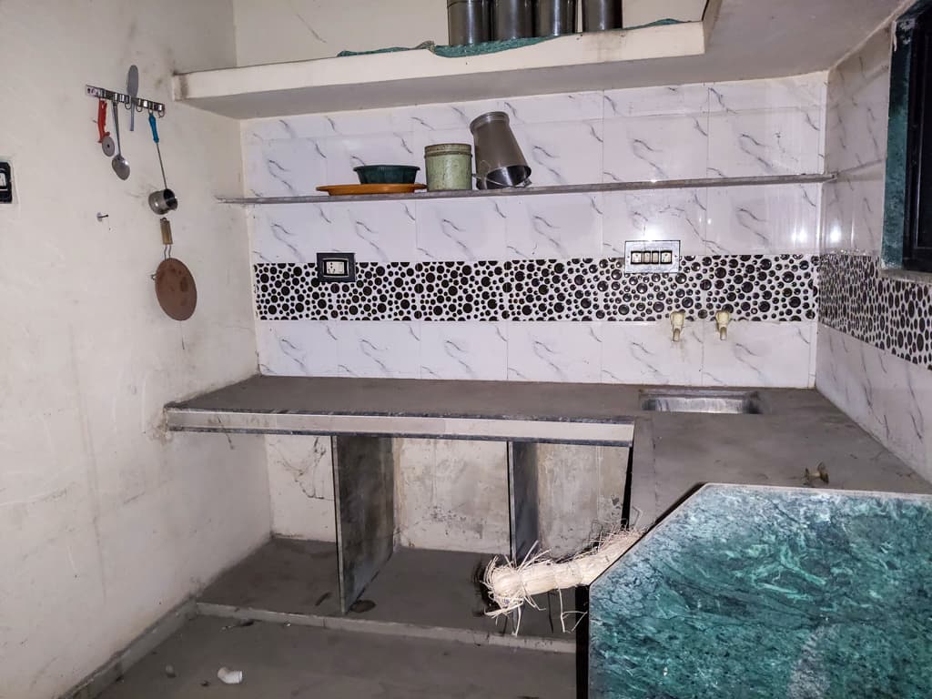 Property Photos 6