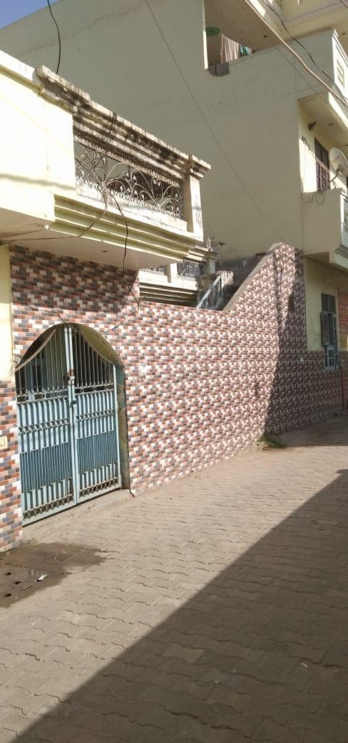Property Photos 6
