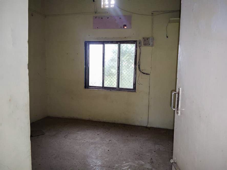 Property Photos 35