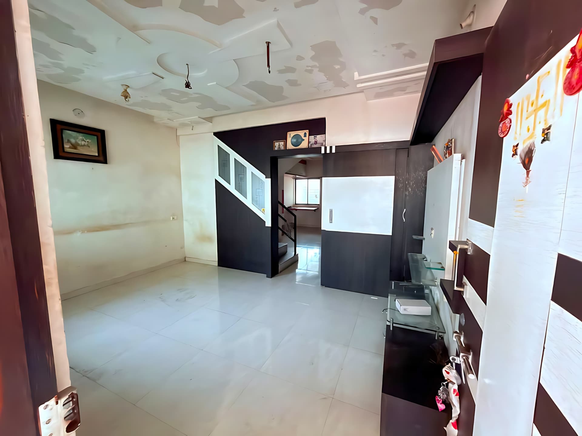 Property Photos 8