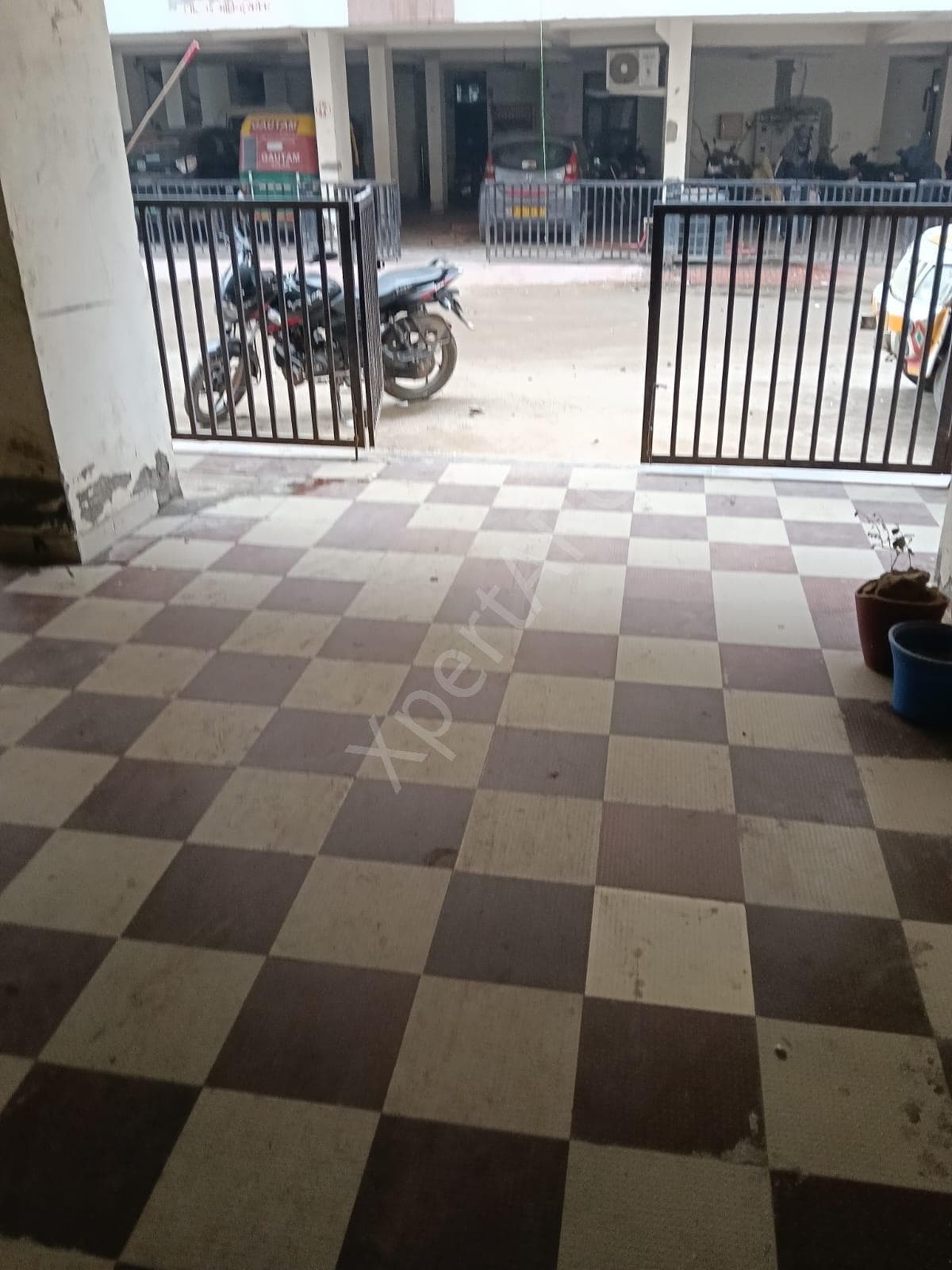 Property Photos 9