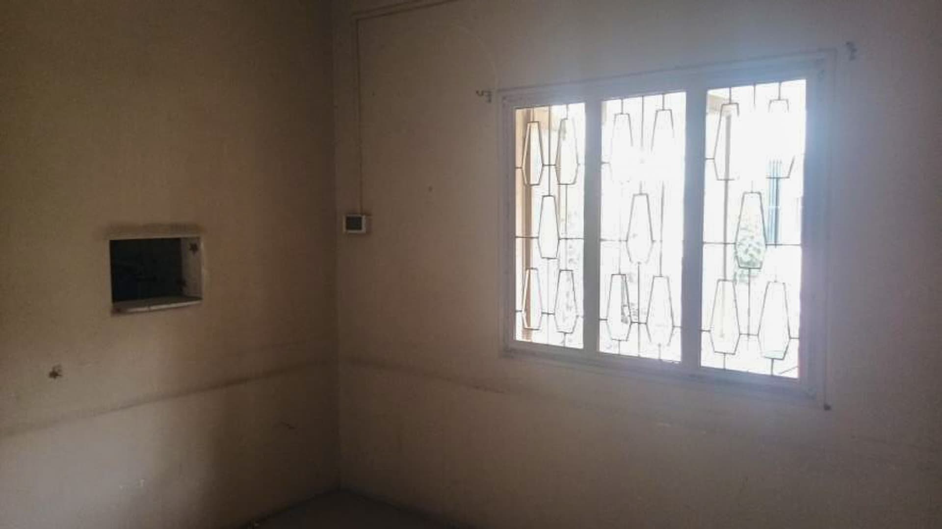 Property Photos 6