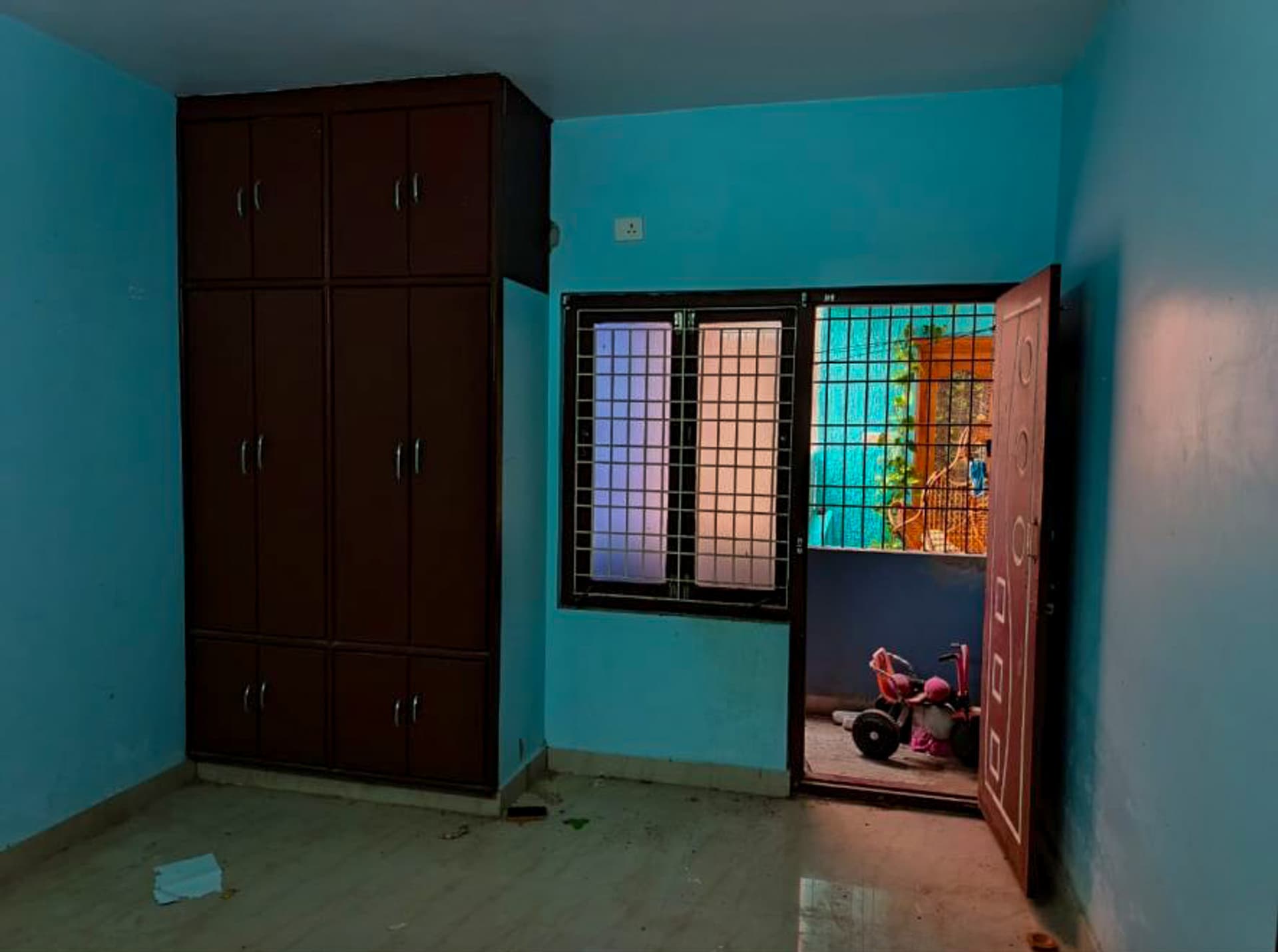 Property Photos 5