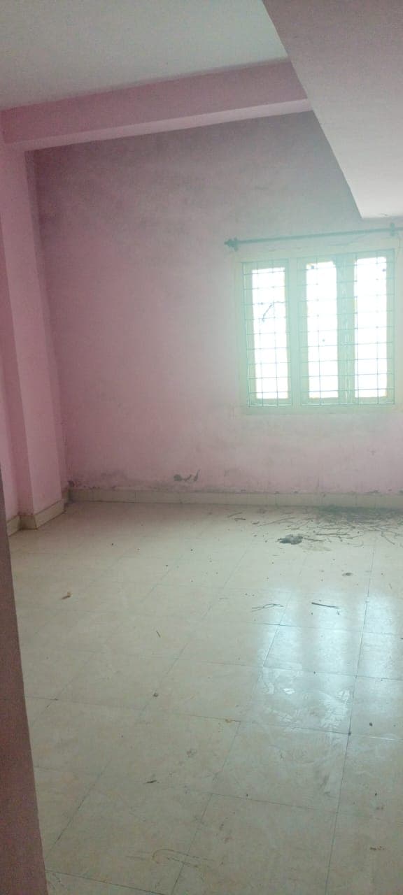 Property Photos 6