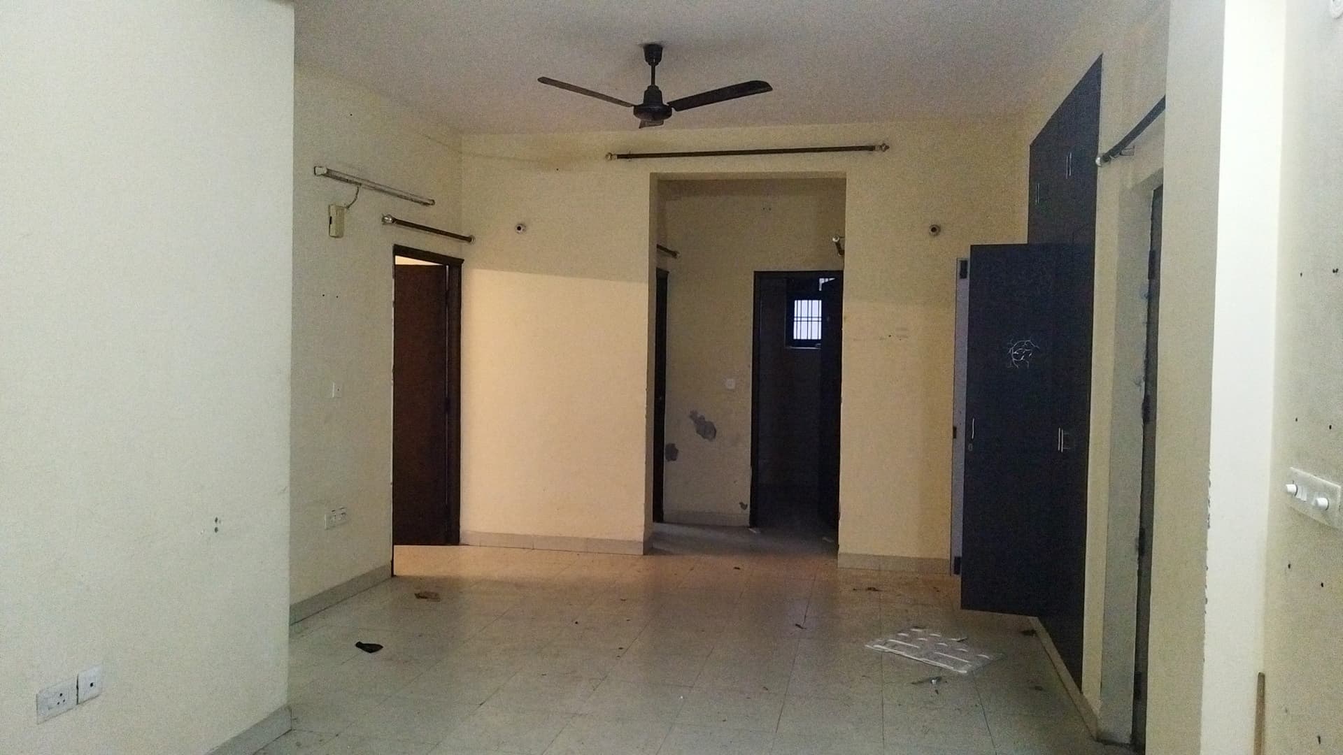 Property Photos 9