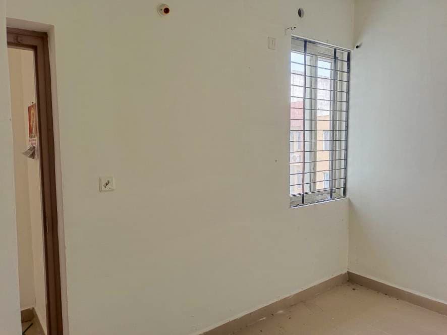 Property Photos 5