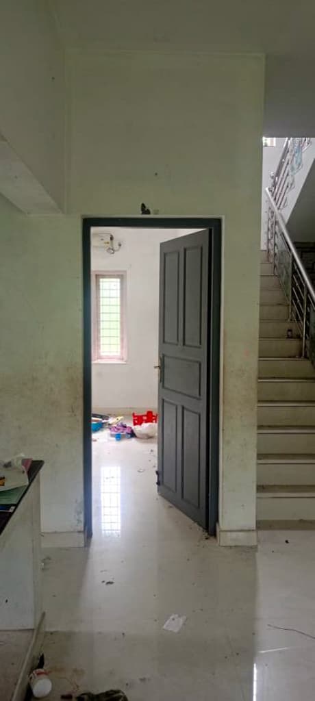 Property Photos 9
