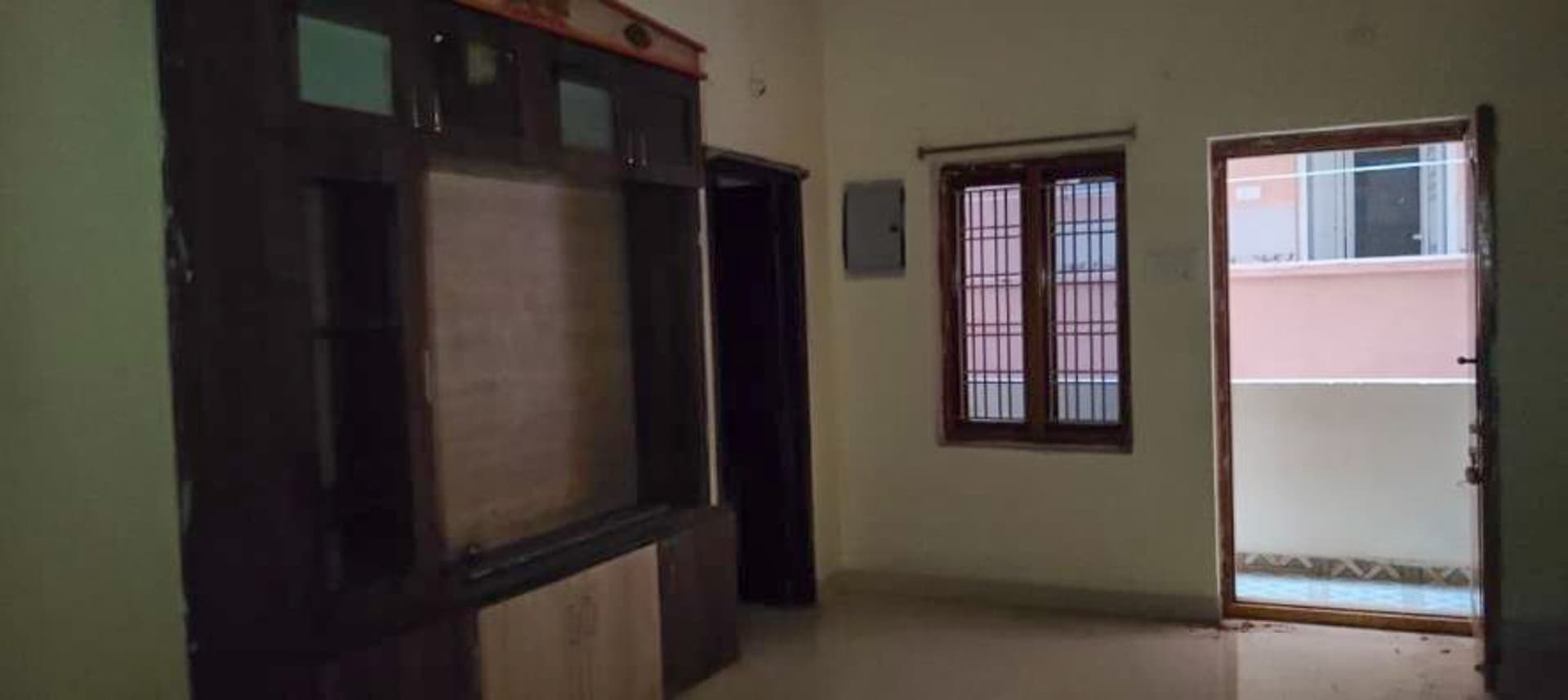 Property Photos 14