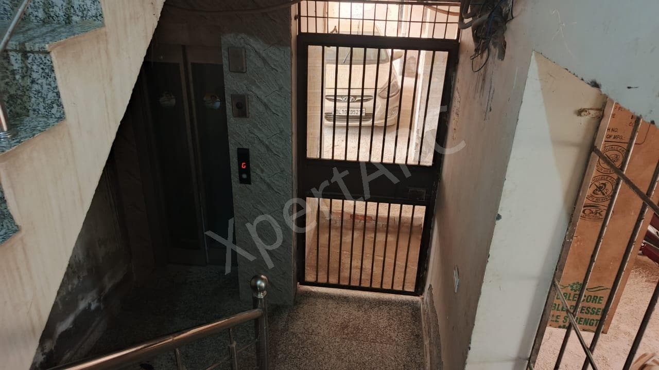 Property Photos 5