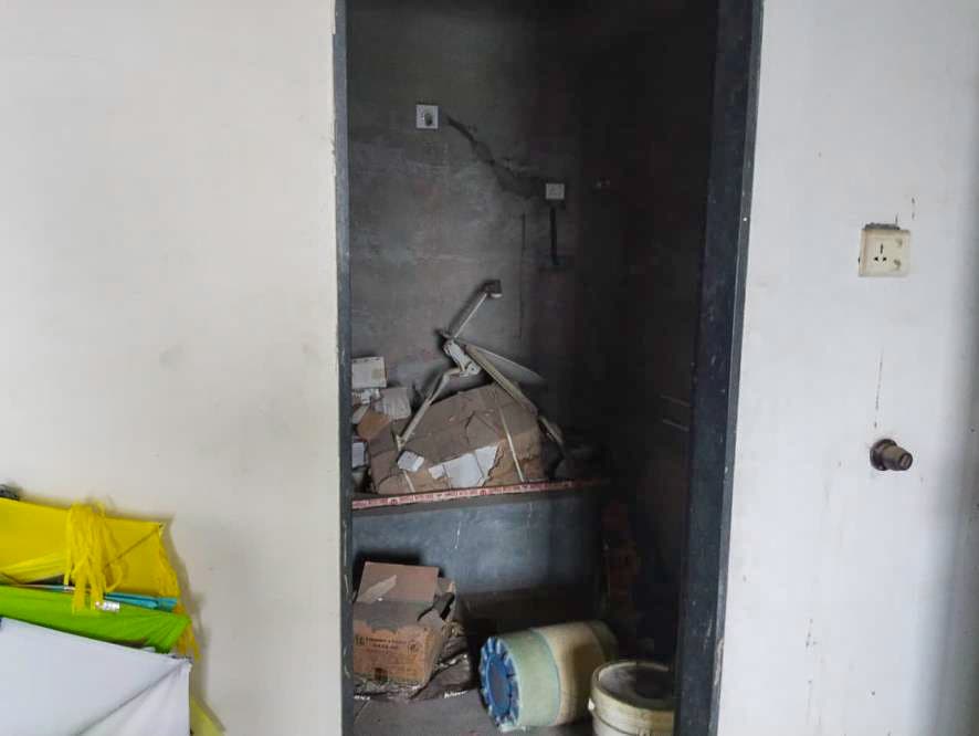 Property Photos 8