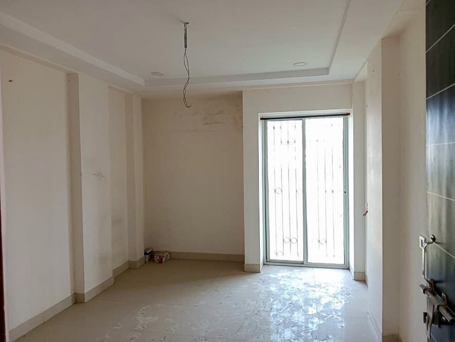 Property Photos 17