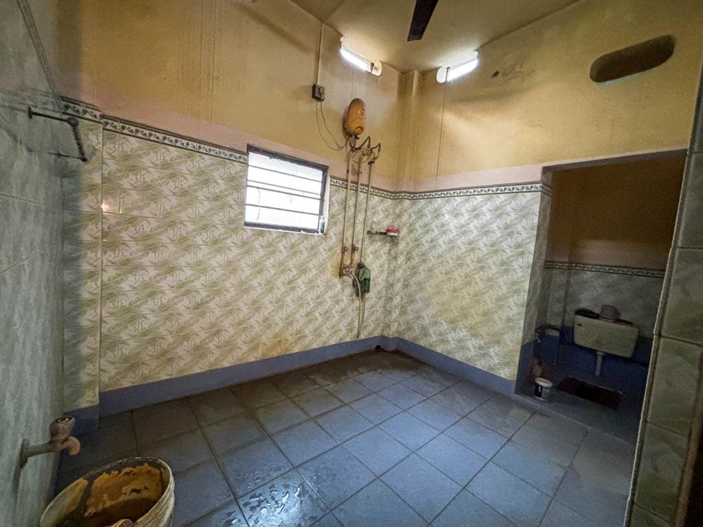 Property Photos 6