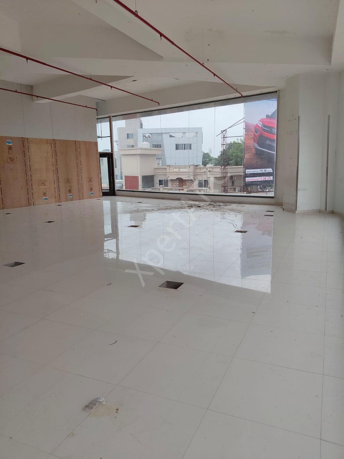 Property Photos 8