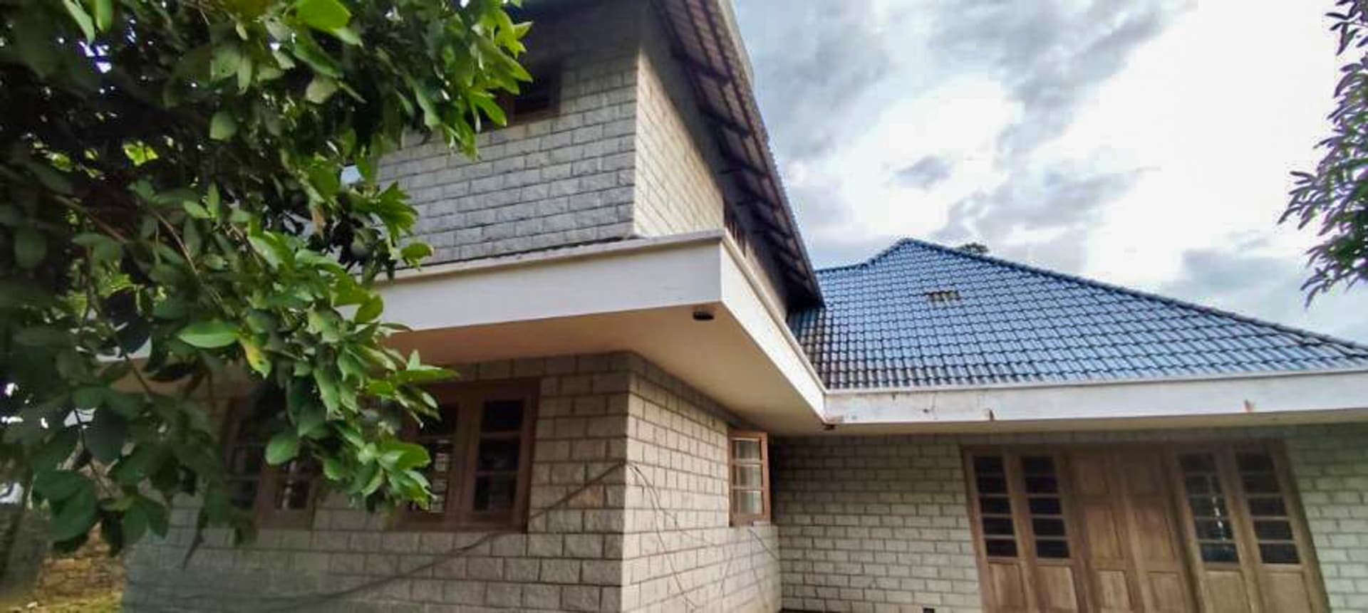 Property Photos 11