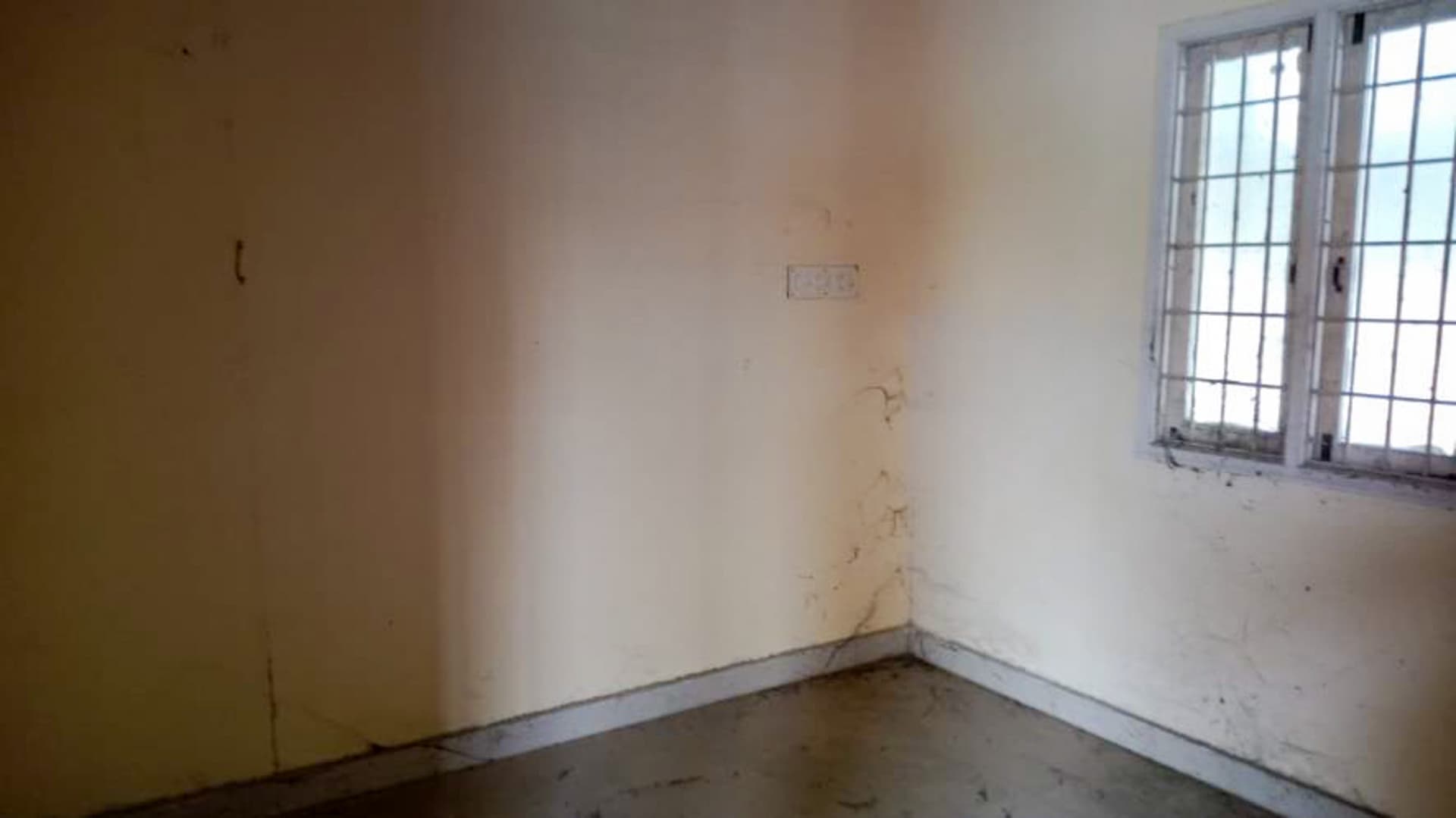 Property Photos 12