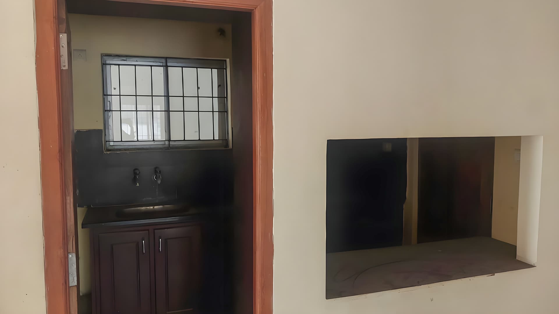 Property Photos 11